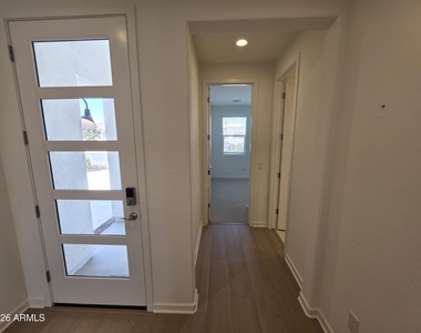 3605 W Lapis Drive - Photo Thumbnail 2
