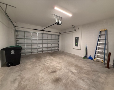 1217 Se Crosswood Way - Photo Thumbnail 21