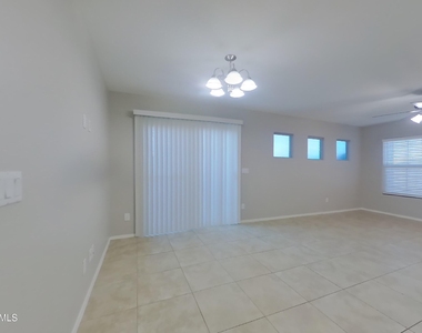 17970 N 114th Lane - Photo Thumbnail 3