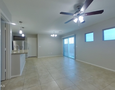 17970 N 114th Lane - Photo Thumbnail 2