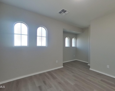 17970 N 114th Lane - Photo Thumbnail 10