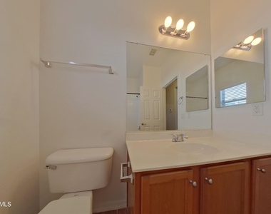 25574 W St Charles Court - Photo Thumbnail 13