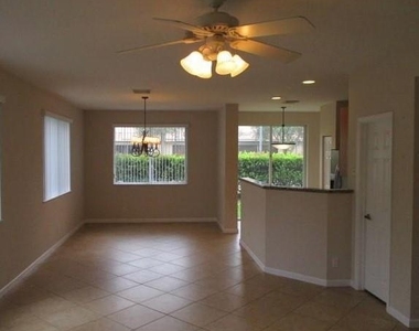 3041 Laurel Ridge Circle - Photo Thumbnail 7