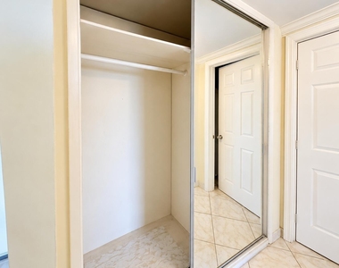 3700 Galt Ocean Drive - Photo Thumbnail 23