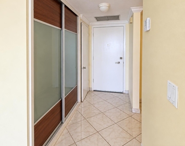 3700 Galt Ocean Drive - Photo Thumbnail 10
