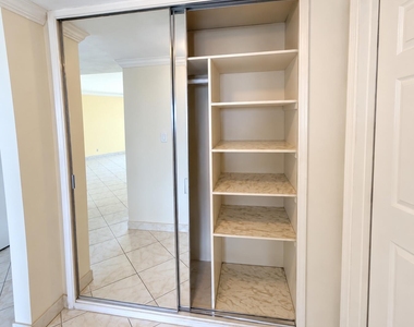 3700 Galt Ocean Drive - Photo Thumbnail 22
