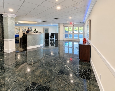 3700 Galt Ocean Drive - Photo Thumbnail 41