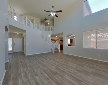 30010 N Sedona Place - Photo Thumbnail 3