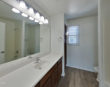 30010 N Sedona Place - Photo Thumbnail 17