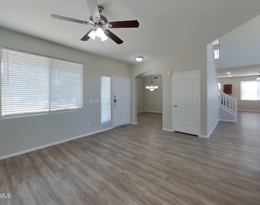 30010 N Sedona Place - Photo Thumbnail 1