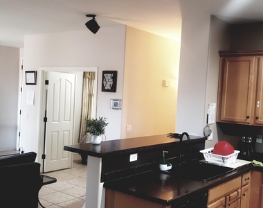 7357 W Valencia Drive - Photo Thumbnail 3