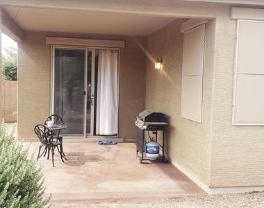 7357 W Valencia Drive - Photo Thumbnail 13