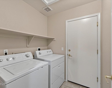 20270 N 82nd Lane - Photo Thumbnail 24