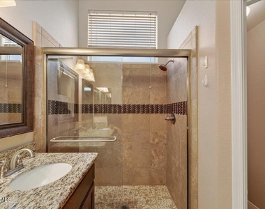 20270 N 82nd Lane - Photo Thumbnail 15