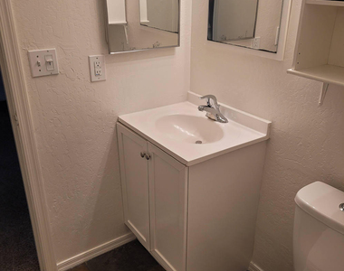4437 E Hubbell Street - Photo Thumbnail 11