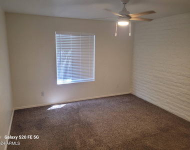 4437 E Hubbell Street - Photo Thumbnail 8
