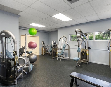 4001 N Ocean Boulevard - Photo Thumbnail 15