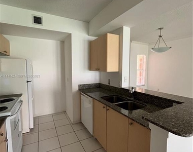 2492 Centergate Drive - Photo Thumbnail 6
