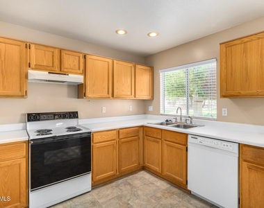 1590 W Dublin Court - Photo Thumbnail 13