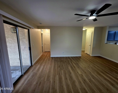 43921 W Sagebrush Trail - Photo Thumbnail 5
