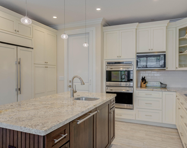 2043 Staysail Lane - Photo Thumbnail 7