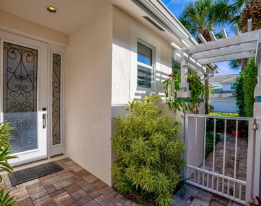 2043 Staysail Lane - Photo Thumbnail 47