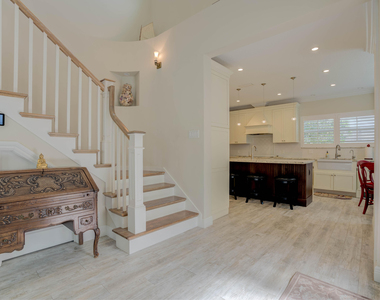 2043 Staysail Lane - Photo Thumbnail 4