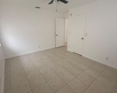 4165 42nd Avenue S - Photo Thumbnail 15