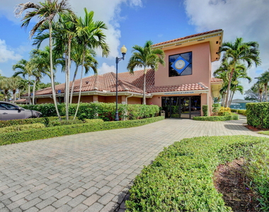 2105 Landings Boulevard - Photo Thumbnail 25