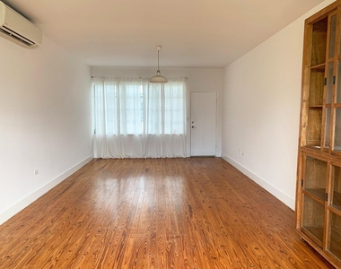 4720 Pine Tree Drive - Photo Thumbnail 4