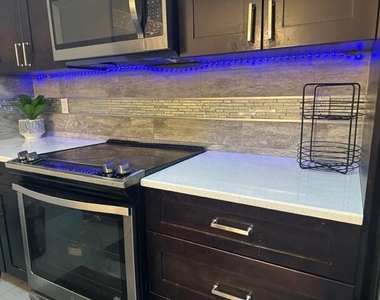 5584 Nw 59th Place - Photo Thumbnail 1