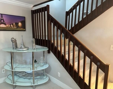 5584 Nw 59th Place - Photo Thumbnail 10