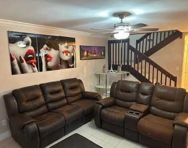 5584 Nw 59th Place - Photo Thumbnail 11