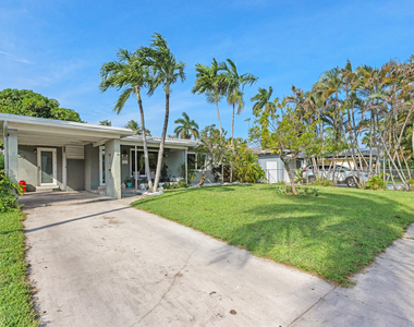 1429 Hayes Street - Photo Thumbnail 20