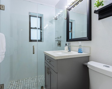 4300 Sw 5th Terrace - Photo Thumbnail 21