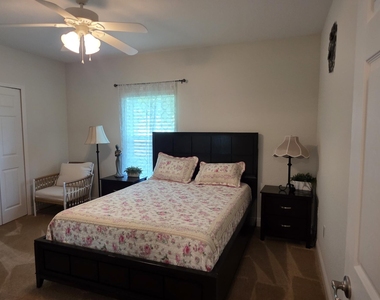 5838 Nw Gillespie Avenue - Photo Thumbnail 7
