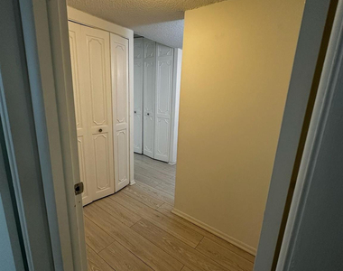 3720 Inverrary Drive - Photo Thumbnail 7
