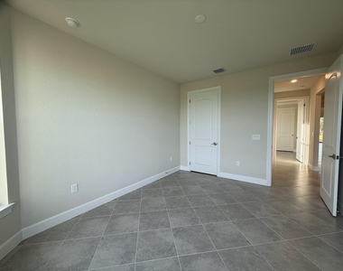 13663 Sw Vermillion Circle - Photo Thumbnail 12