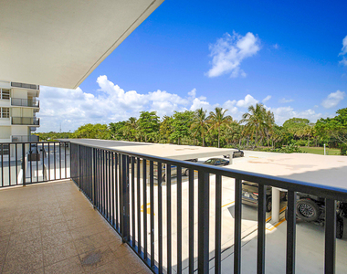 2121 N Ocean Boulevard - Photo Thumbnail 32