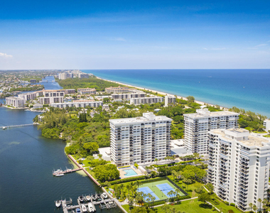 2121 N Ocean Boulevard - Photo Thumbnail 3
