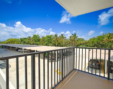 2121 N Ocean Boulevard - Photo Thumbnail 33