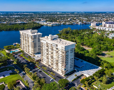2121 N Ocean Boulevard - Photo Thumbnail 52