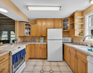 502 49th Street - Photo Thumbnail 9