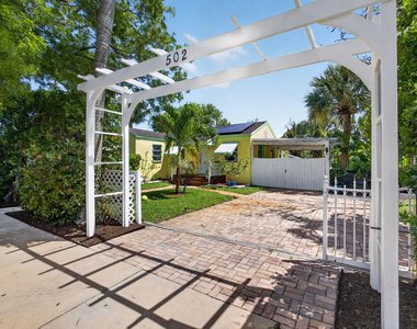 502 49th Street - Photo Thumbnail 64
