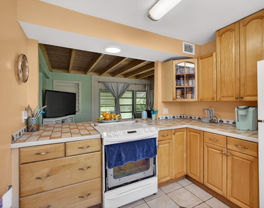 502 49th Street - Photo Thumbnail 10