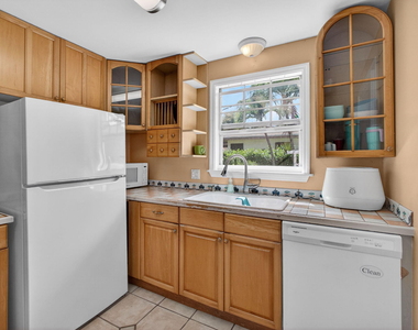 502 49th Street - Photo Thumbnail 8