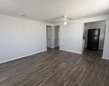10230 Se Federal Highway - Photo Thumbnail 4