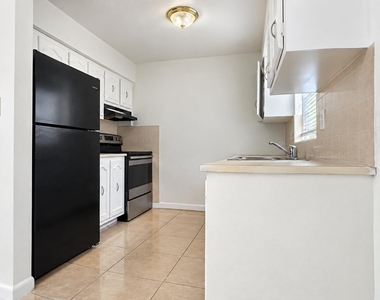 3970 Nw 31st Terrace - Photo Thumbnail 4