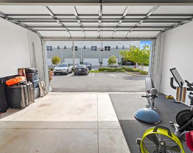 410 Ne 36th Street - Photo Thumbnail 22