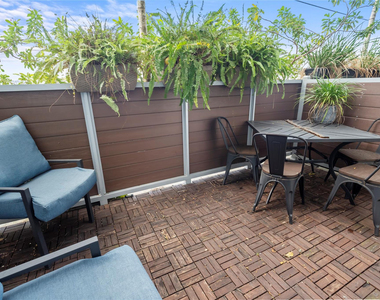 410 Ne 36th Street - Photo Thumbnail 19